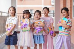 科技感拉满！“开学第一课”上种下新胡想